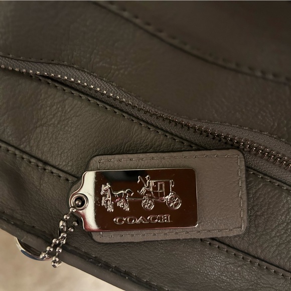 Coach purse - Picture 7 of 10